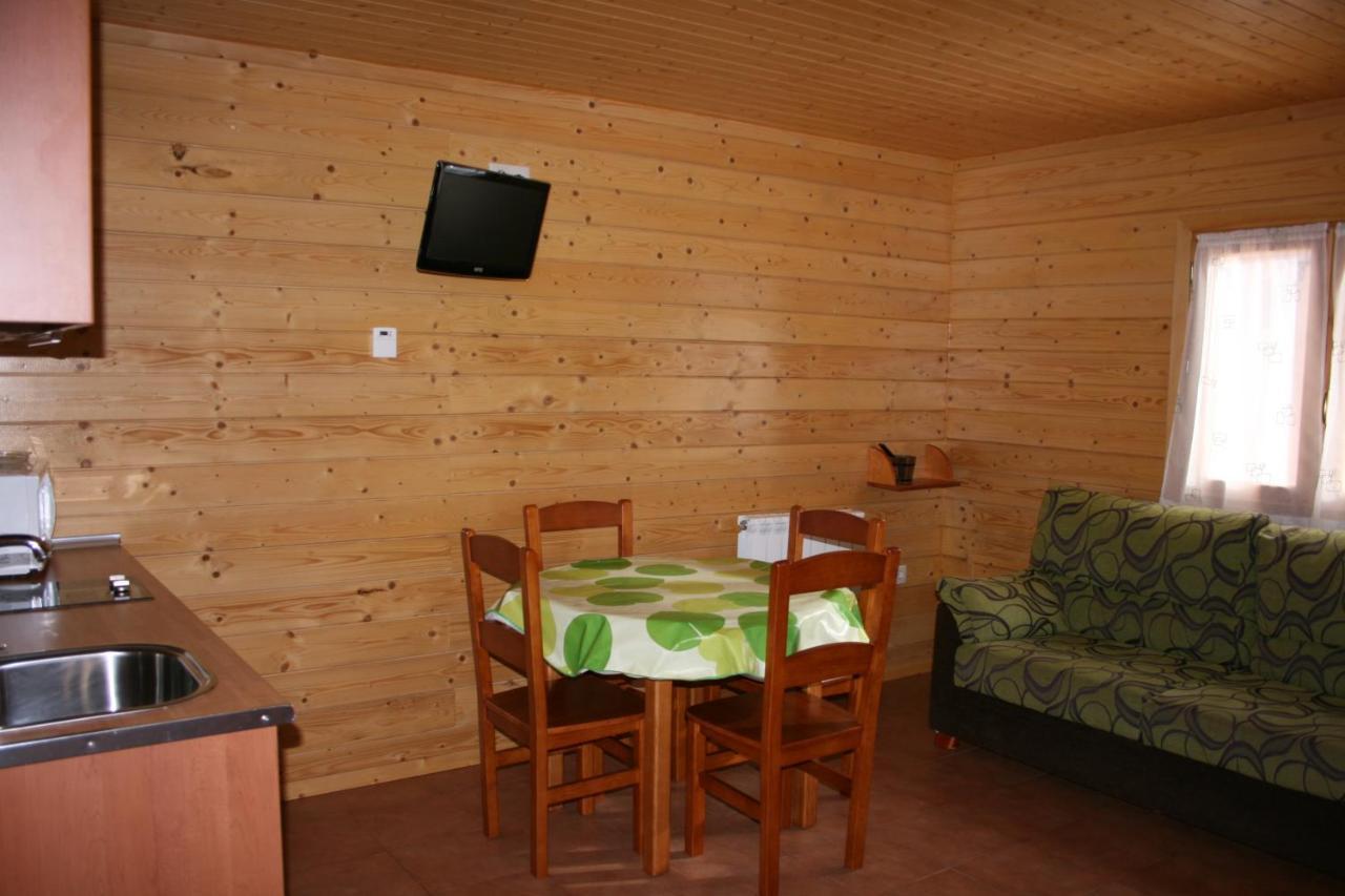 Bungalows Laspaúles Esterno foto